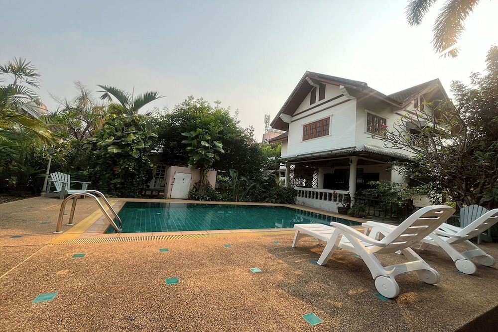 The Royal Shilton Resort 35/50
