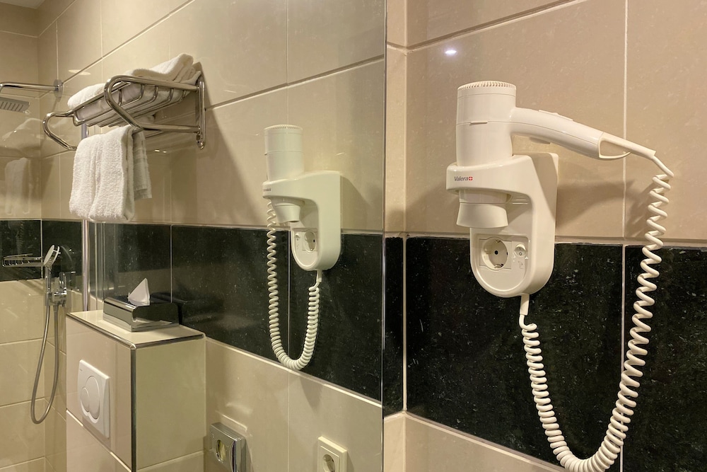 Xo Hotels Blue Square 38/65