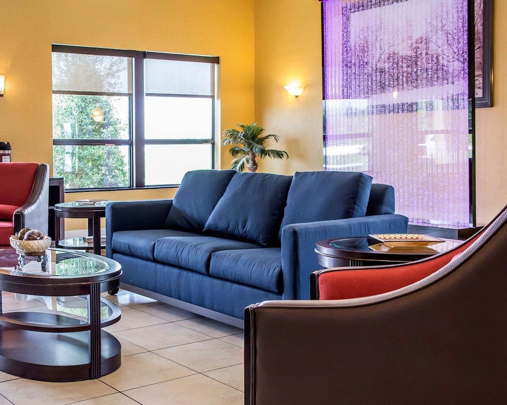 Comfort Inn & Suites Franklin East 40/47