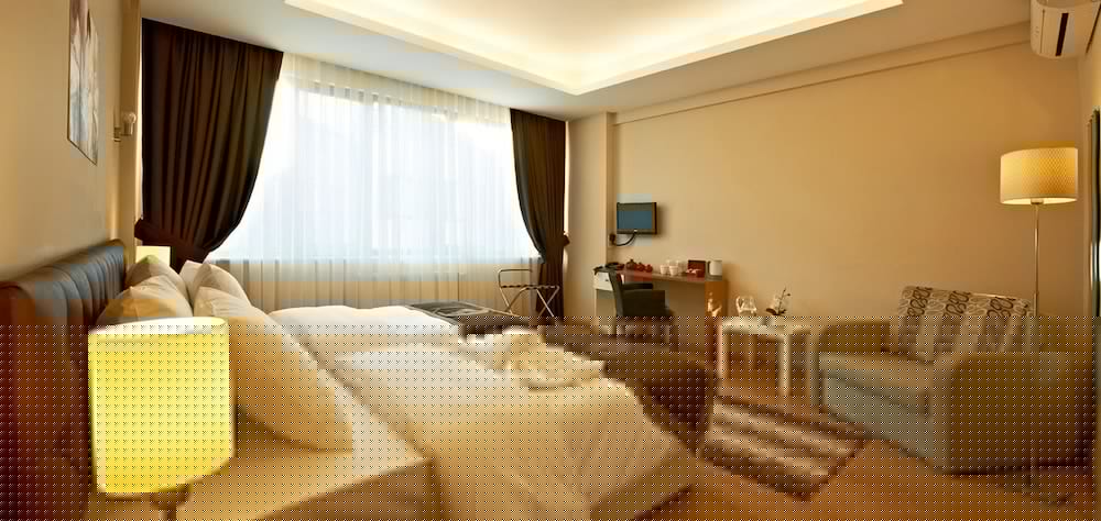 Retropera Hotel 44/60