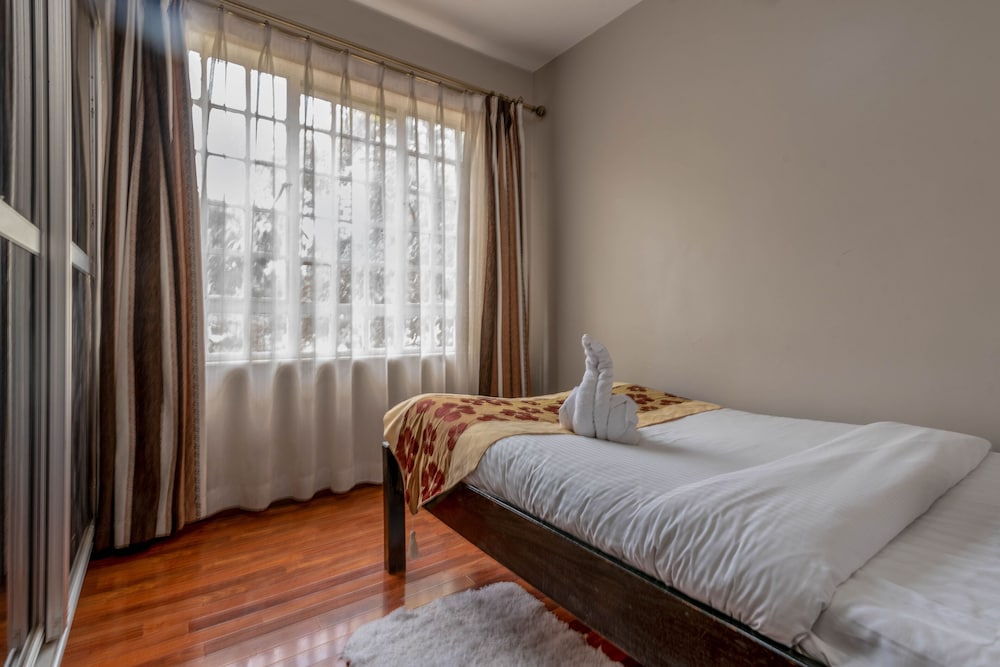 Eldon Suites Apartments 22/34