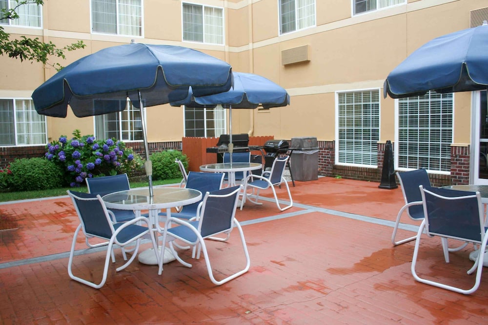 Extended Stay America - Providence - Airport 29/45
