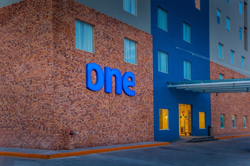 One Monclova Hotel 2/50
