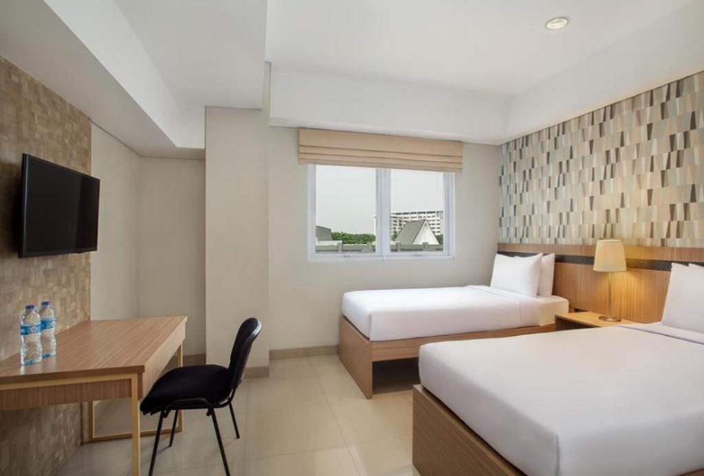 غرفة بسريرين منفصلين
