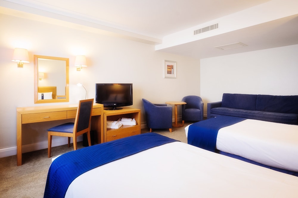 Holiday Inn Southampton-Eastleigh M3, jct13 20/72