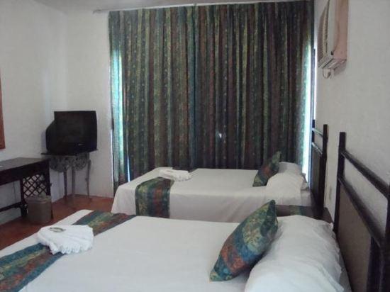 Grand Royal Lagoon 15/31