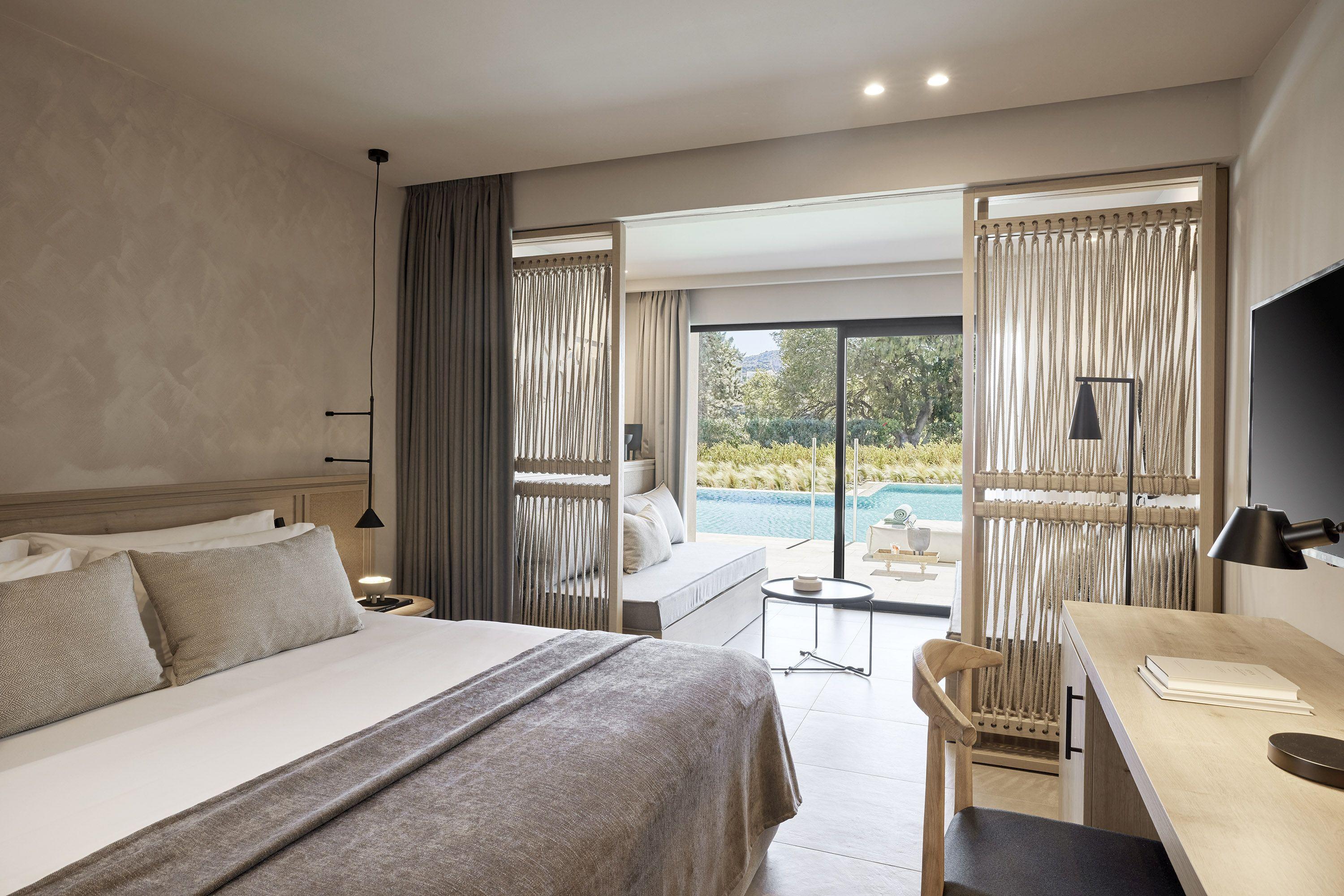Swim Up, Junior Suite, Pool View