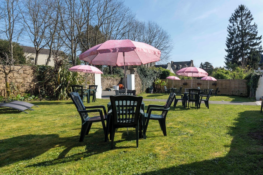 Auberge Du Cheval Blanc 15/19