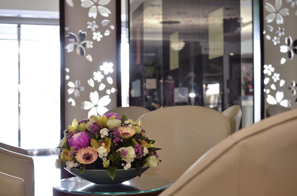 EVER DELIGHTFUL BUSINESS HOTEL 52/61