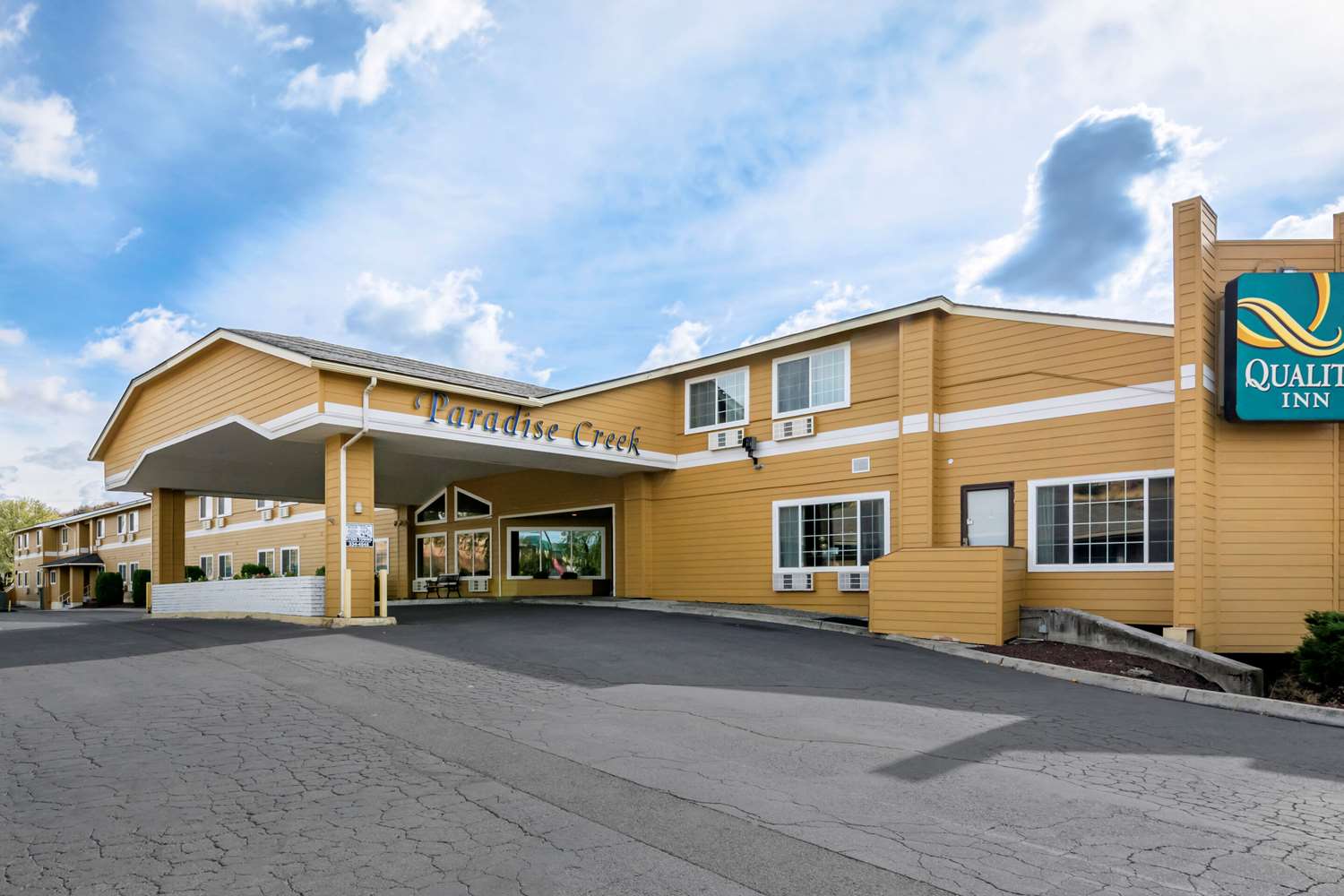 Quality Inn Paradise Creek 37/43