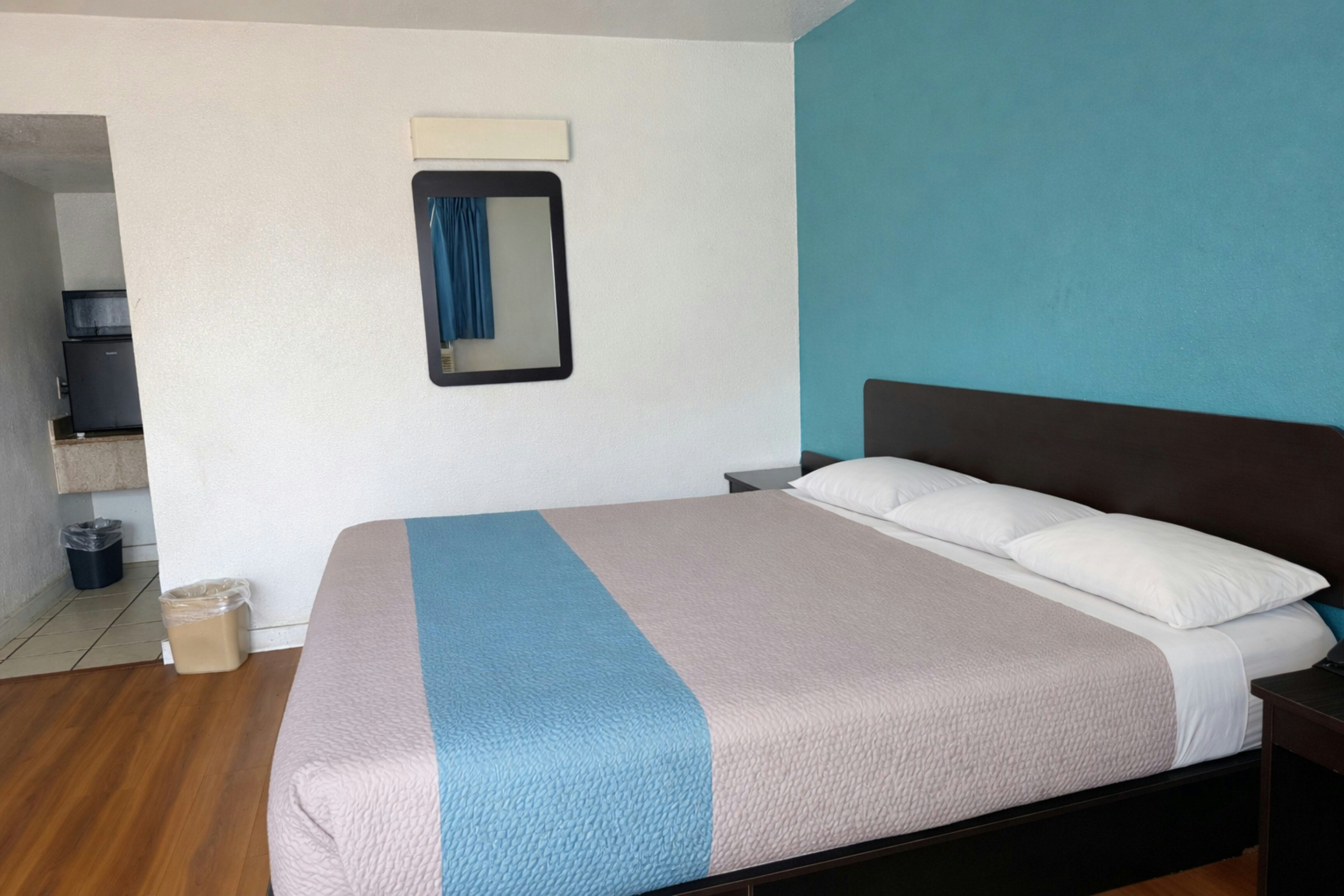 Trade Wind Motel Jacksonville TX US 69 8/21