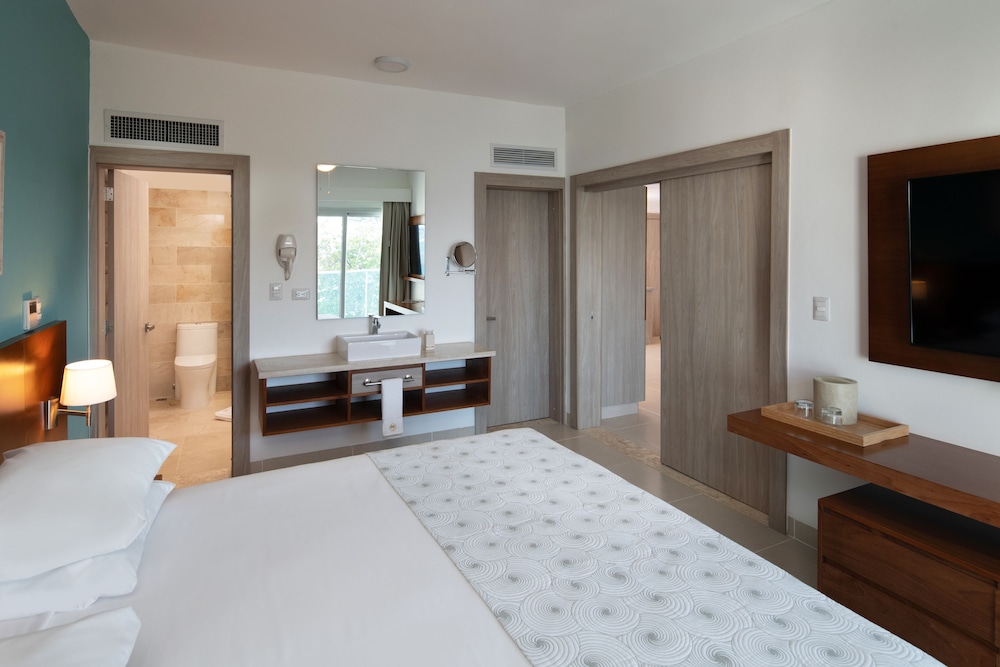 Presidential Suites Cabarete 24/50