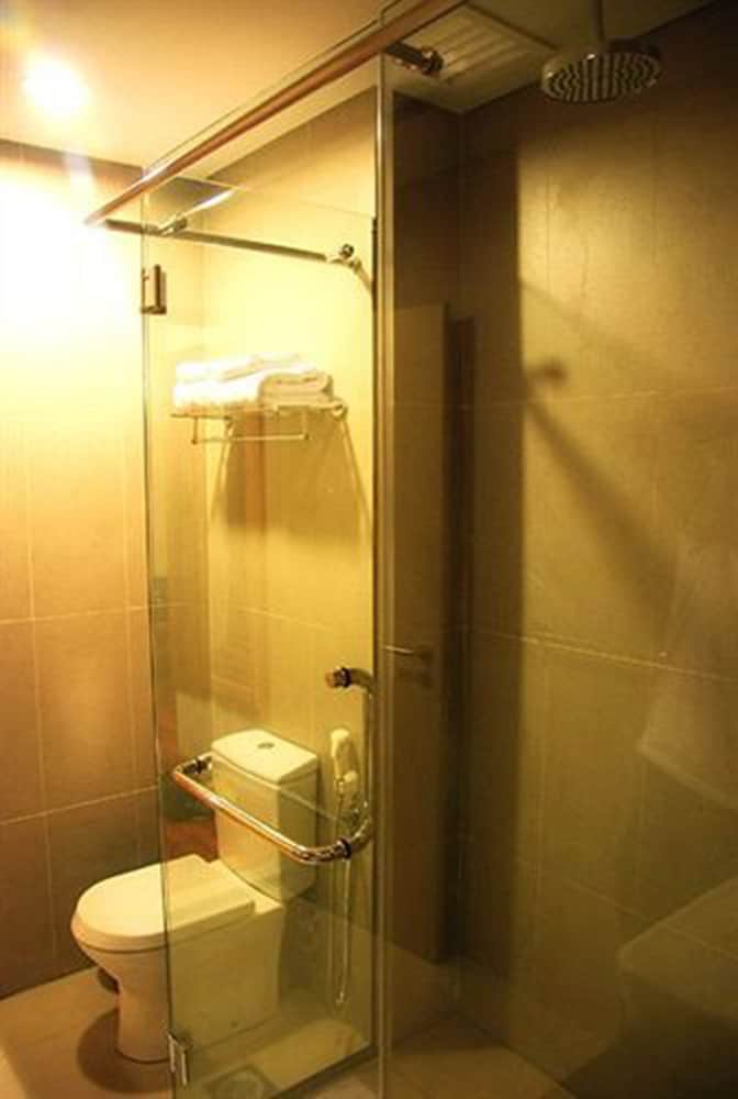 Belum Rainforest Resort 50/50