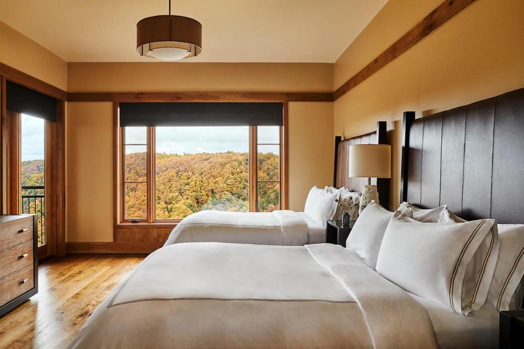 Suite, Balcony