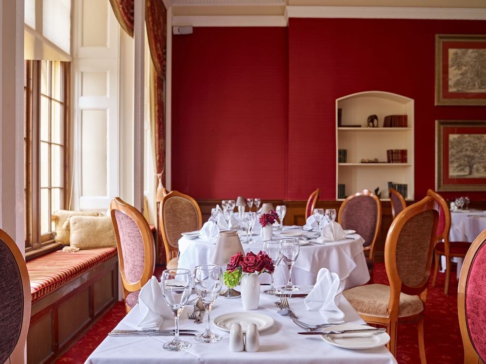 Dumbleton Hall Hotel 40/73