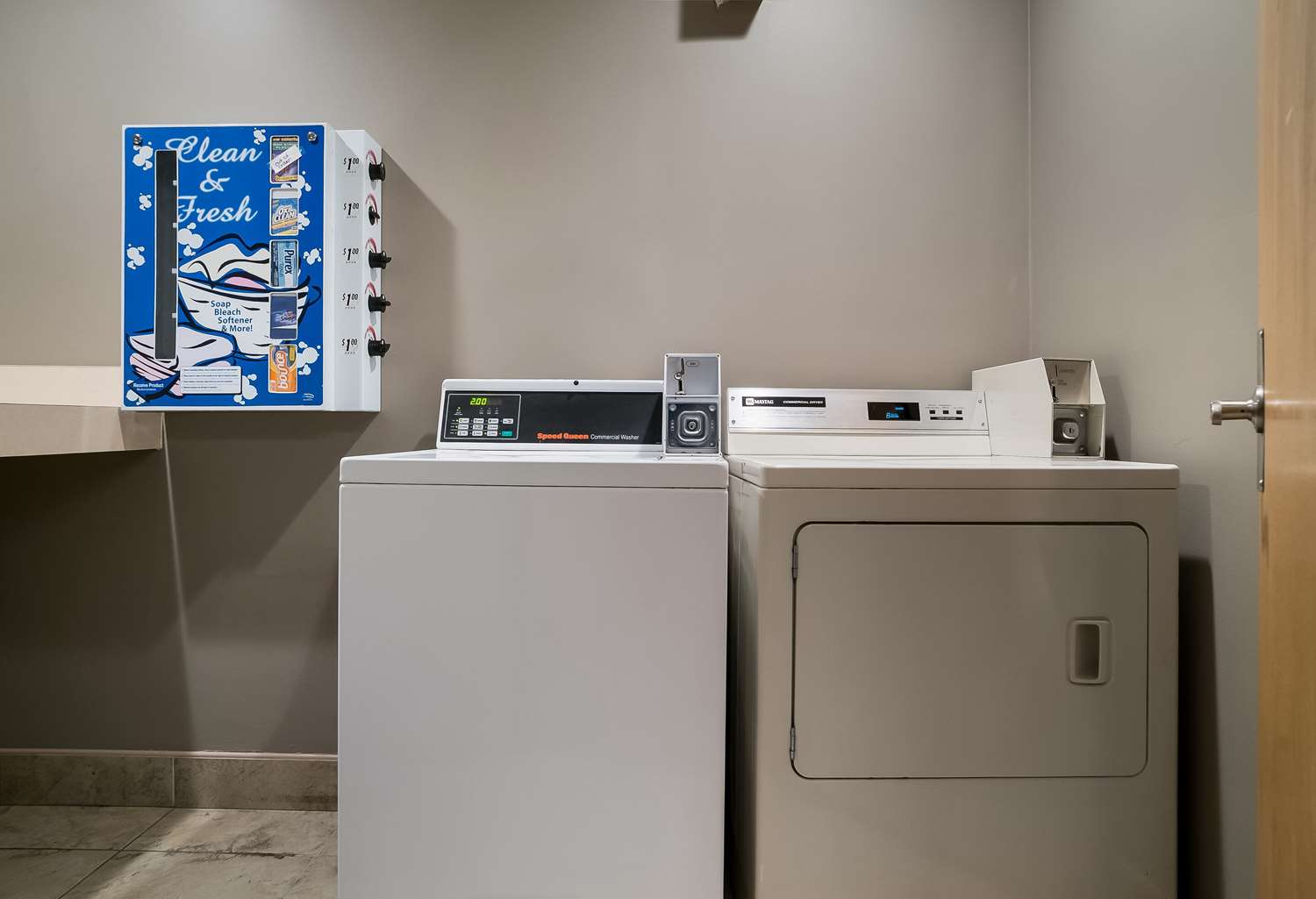 Quality Inn Grand Blanc - Flint South 23/23