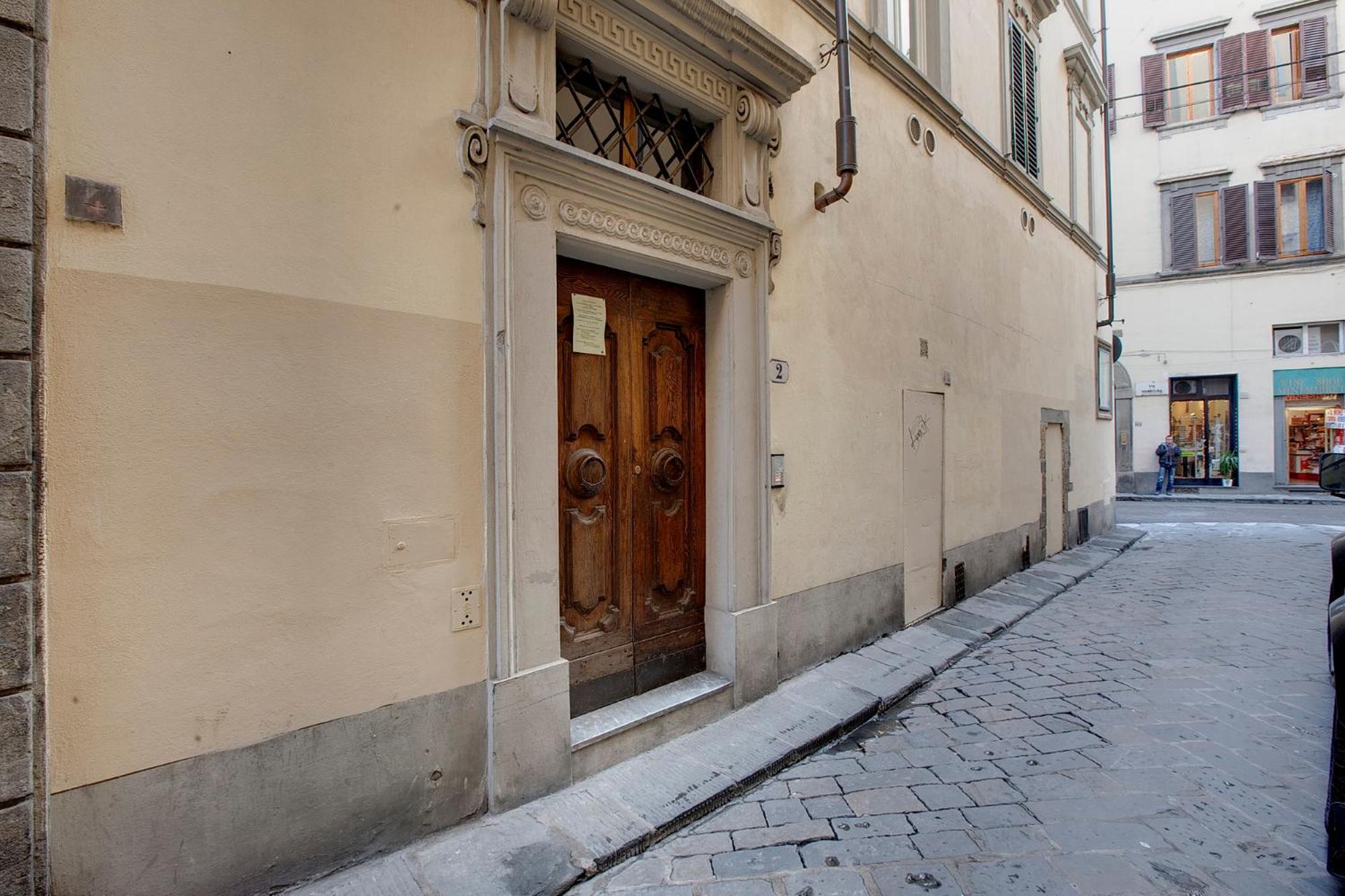 Windows On Florence 28/38