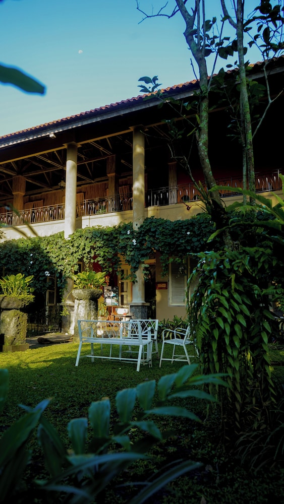 Kayu Arum Resort 3/50