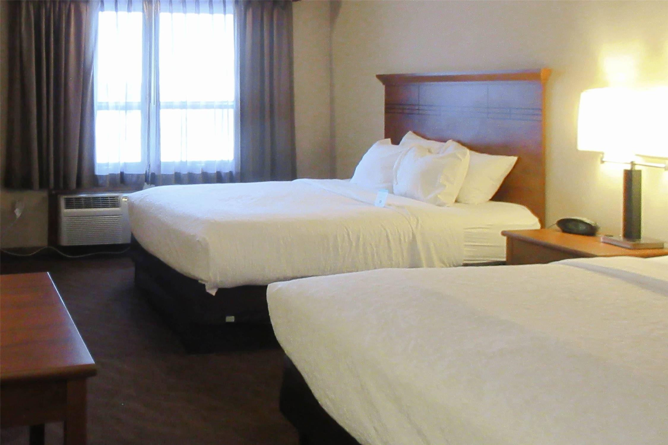غرفة بسريرين كوين