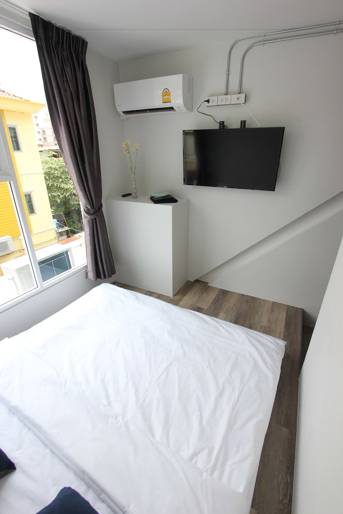 Diff Hostel 20/72