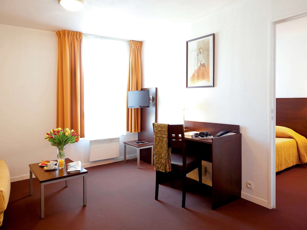 Aparthotel Adagio Access Paris Saint-Denis Pleyel 25/50