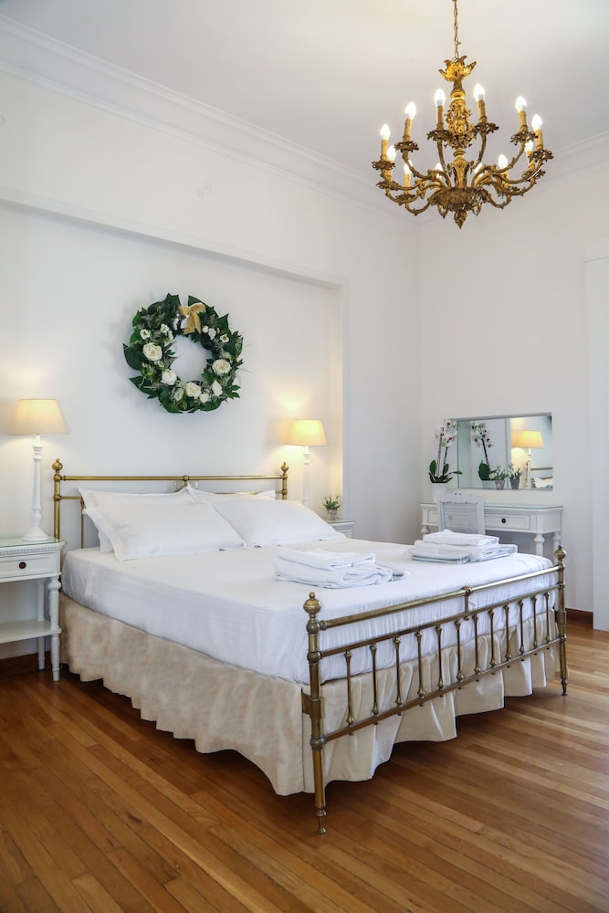 GRAND, GARDENIA, SUITE