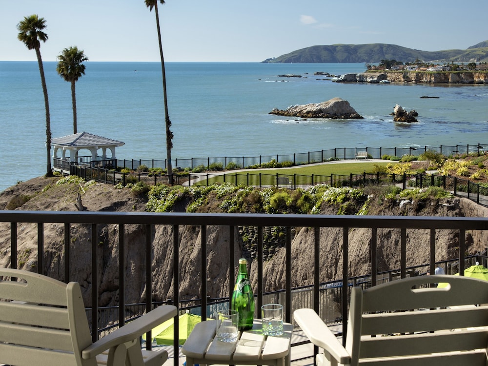 Pacific Point Resort 22/33