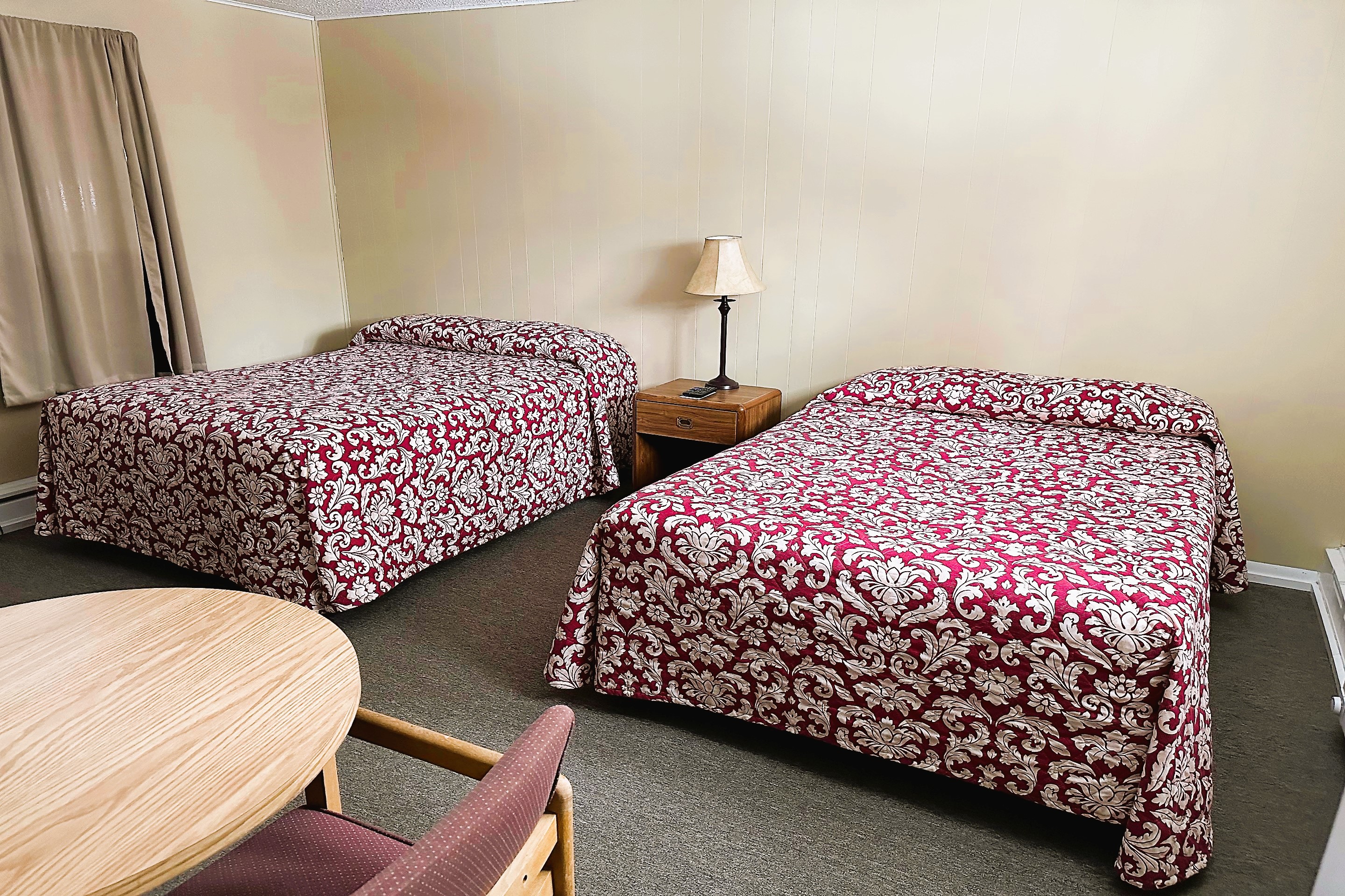 Love Hotels Timberline Lake Superior 6/15