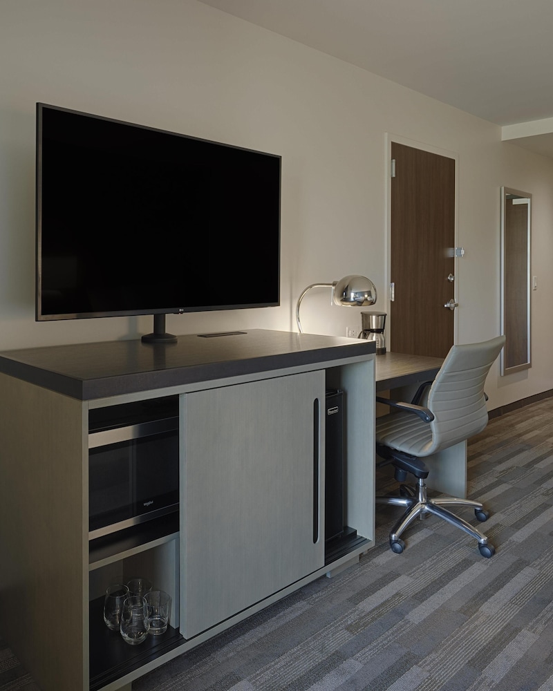 Hyatt House Columbus/OSU-Short North 39/50
