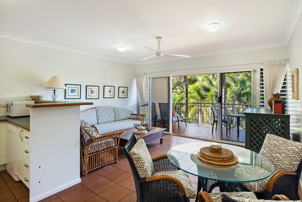 The York Beachfront Holiday Apartments 26/61