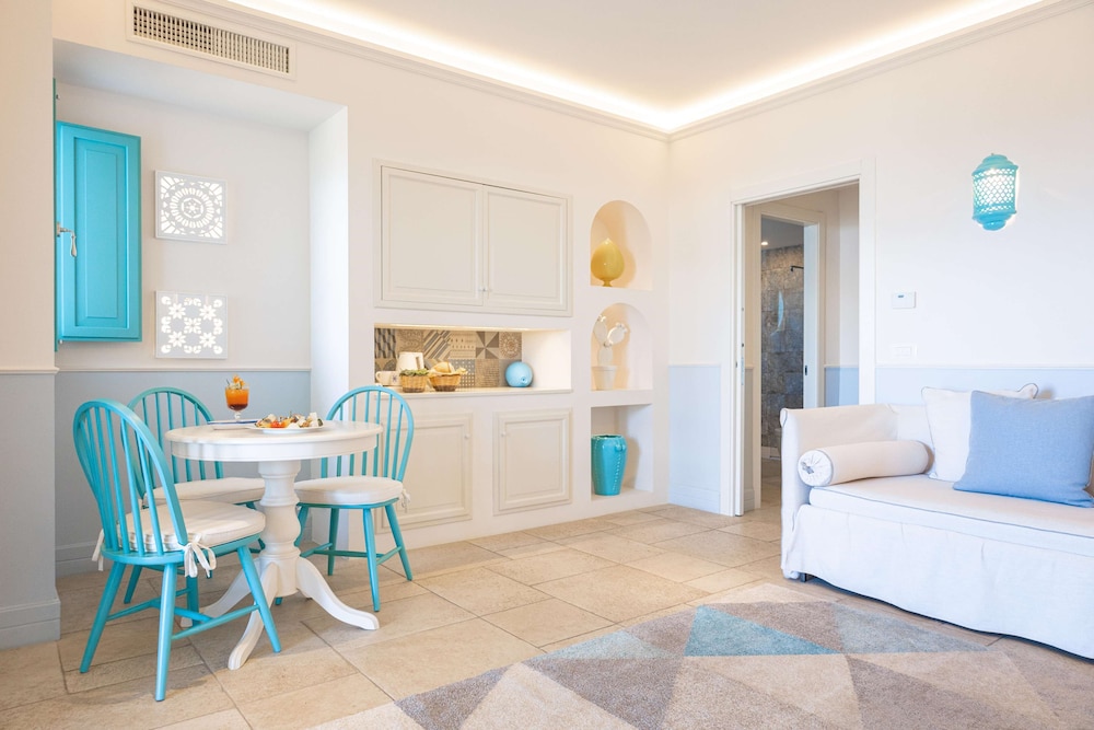 Marenea Suite Hotel - CDSHotels 31/50