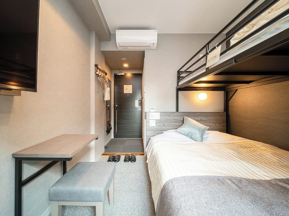 Super Hotel Premier Nagoya Tennenonsen Sakuradoriguchi 32/64