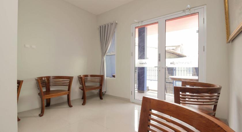 Reddoorz Near Metropolitan Mall Bekasi 39/50