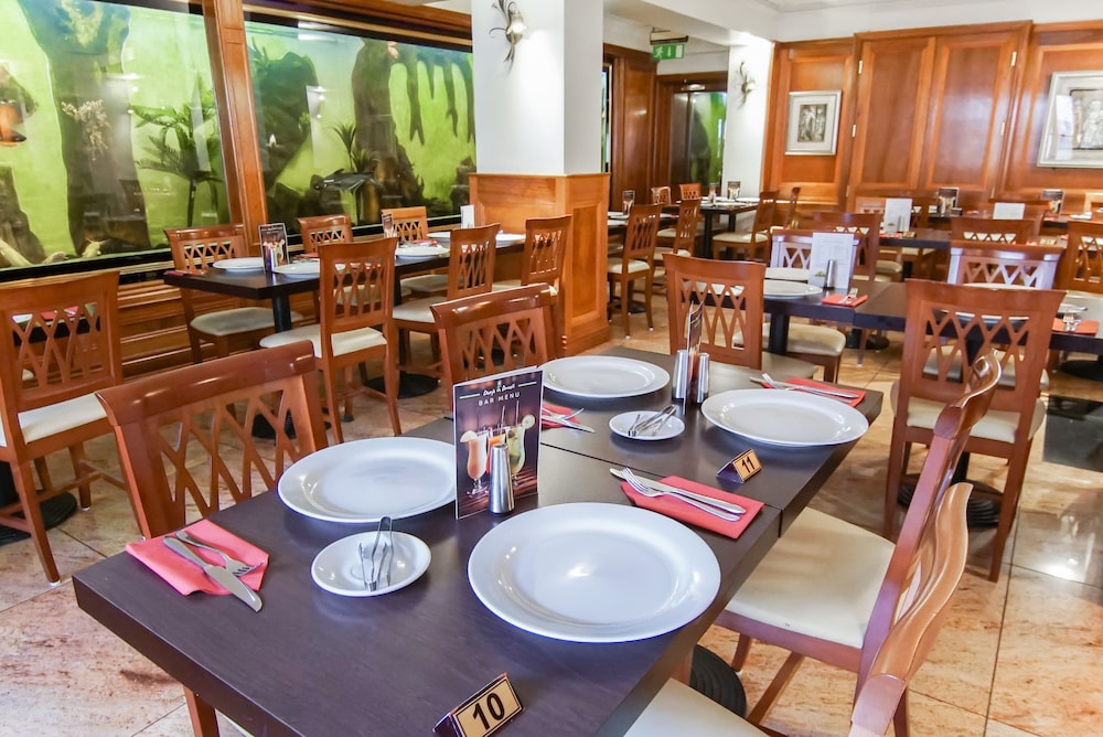 Abbey Court Hotel 33/45