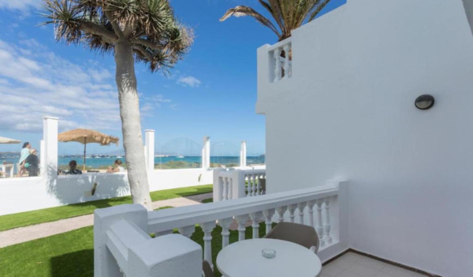 Apartamentos LIVVO Galera Beach 40/40