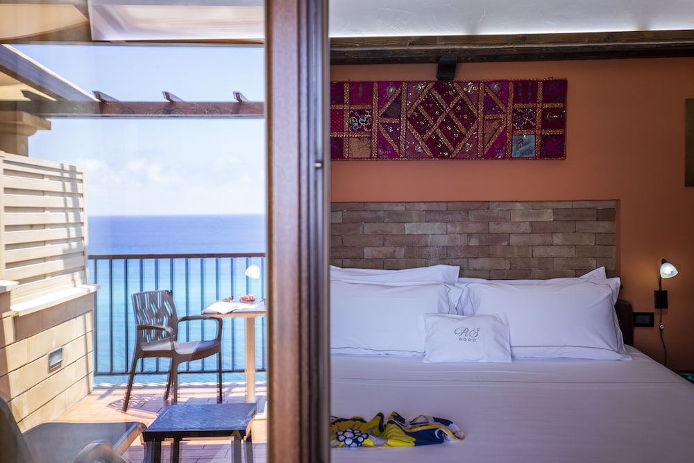 Hotel Rocca della Sena 31/51
