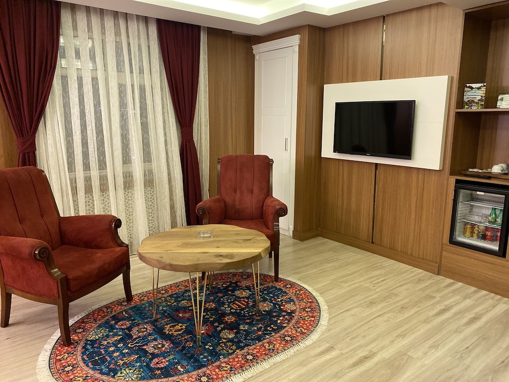 Emirtimes Hotel Tuzla 22/79