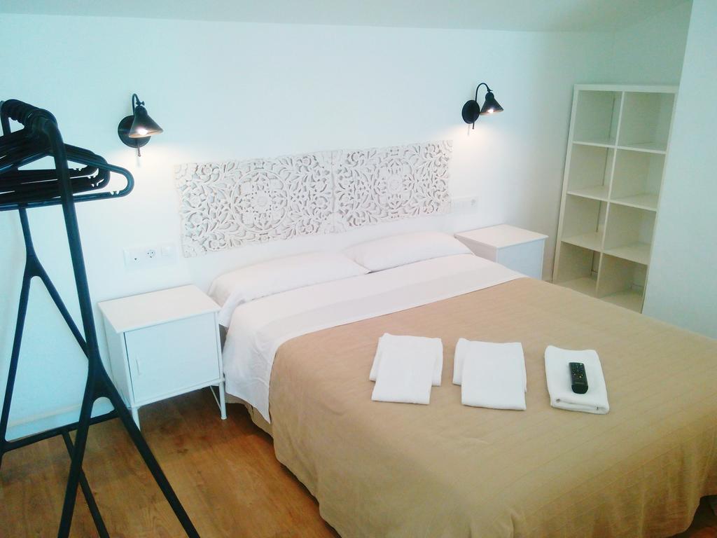 HOTEL VILA DE PREMIA 6/24