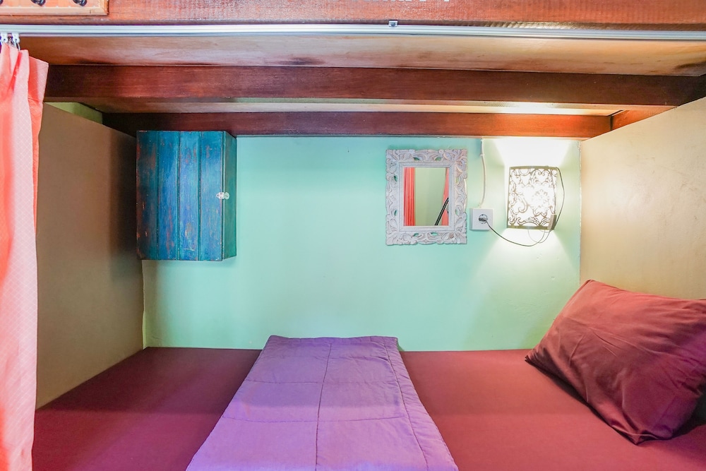 Padi-Padi Backpackers Home 25/50