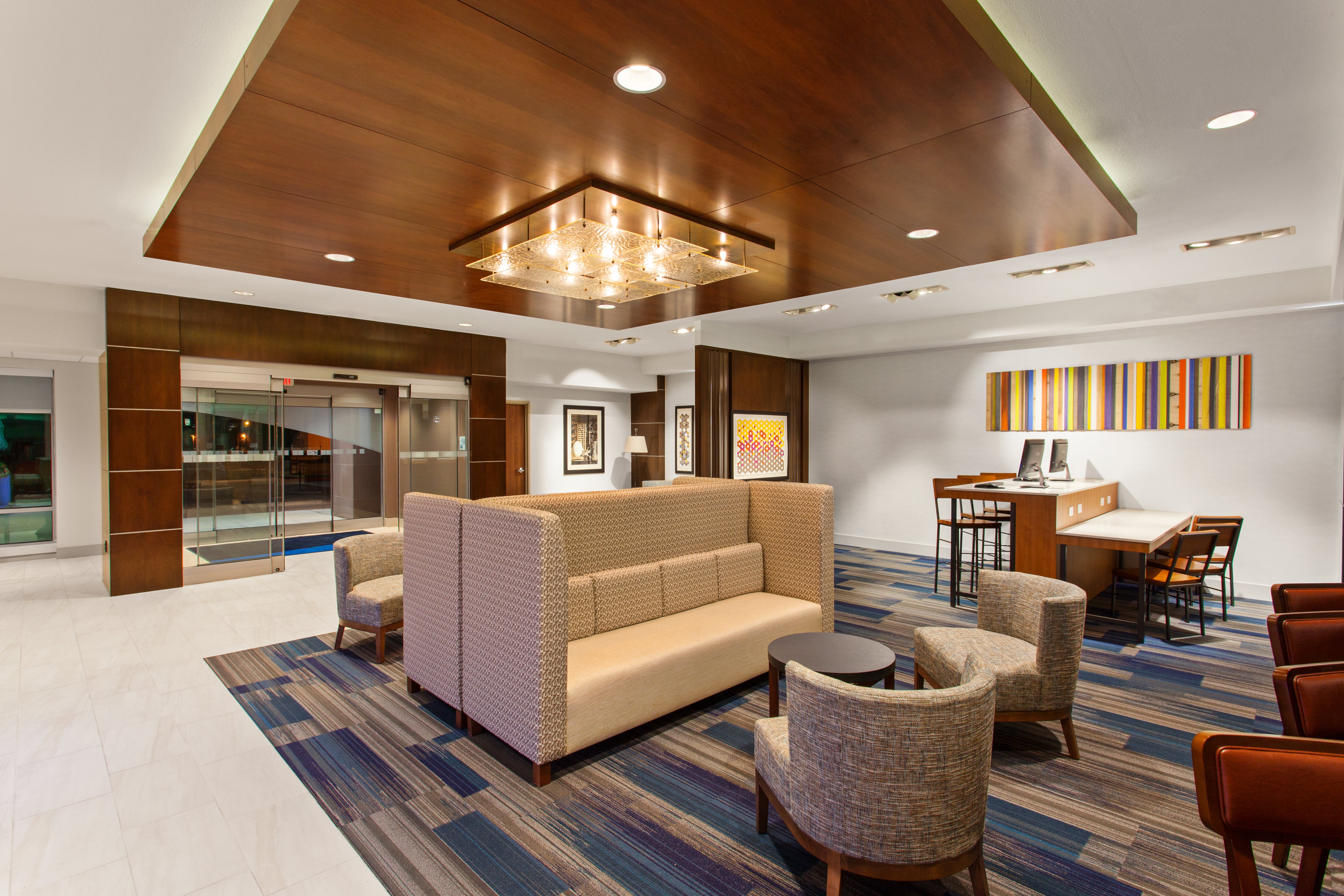 Holiday Inn Express Suites Houston Nw Hwy 290 Cypress 8/50