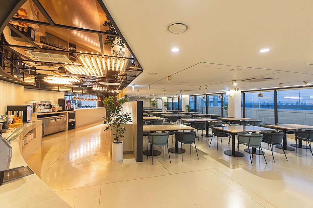 Haeundae Youngmu Parade Hotel 33/41