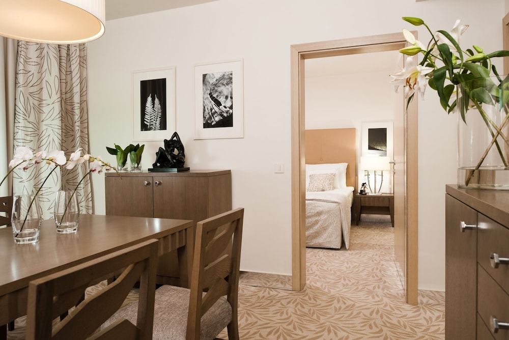 Grand Hotel Sava Superior 64/76