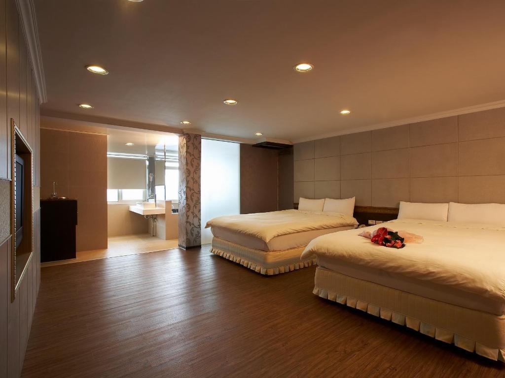 Kylin Peak Hotspring Resort 4/16