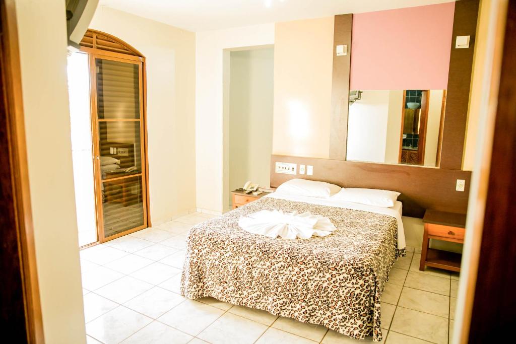 PILOES PALACE HOTEL 21/38