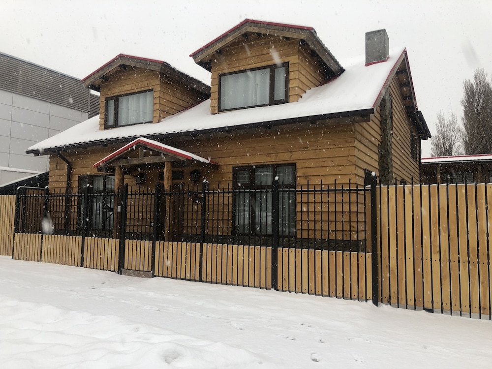 Magellanicus Rustic Suites 3/39