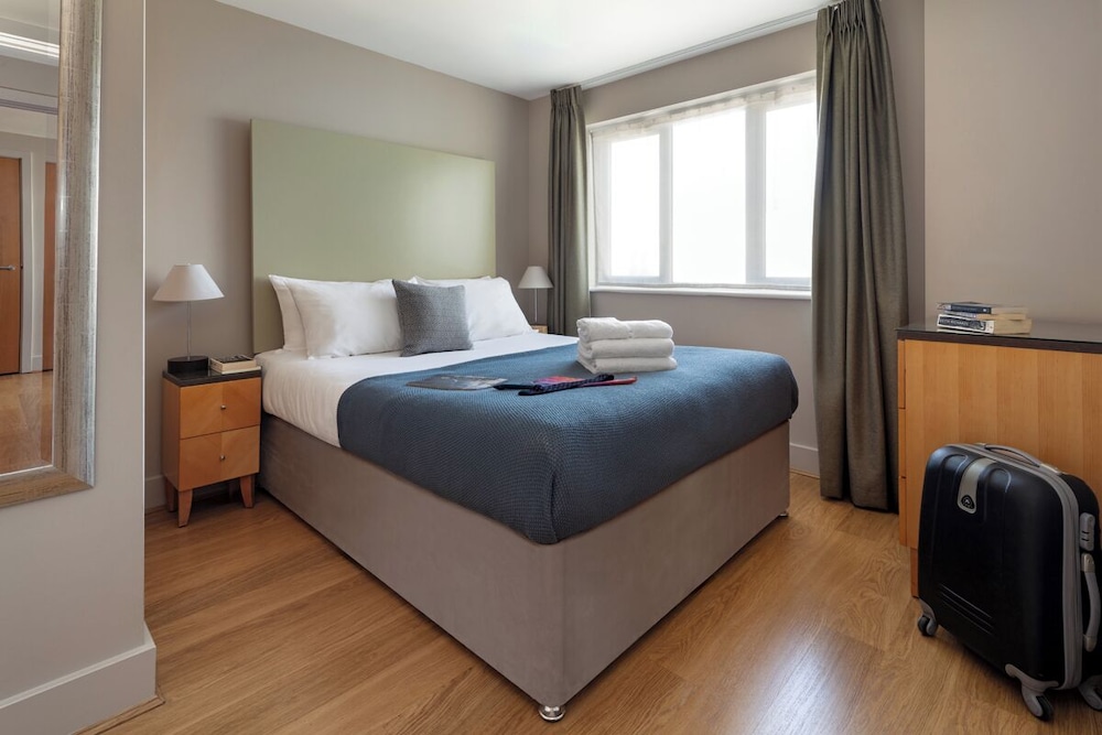 1 BEDROOM, APARTMENT