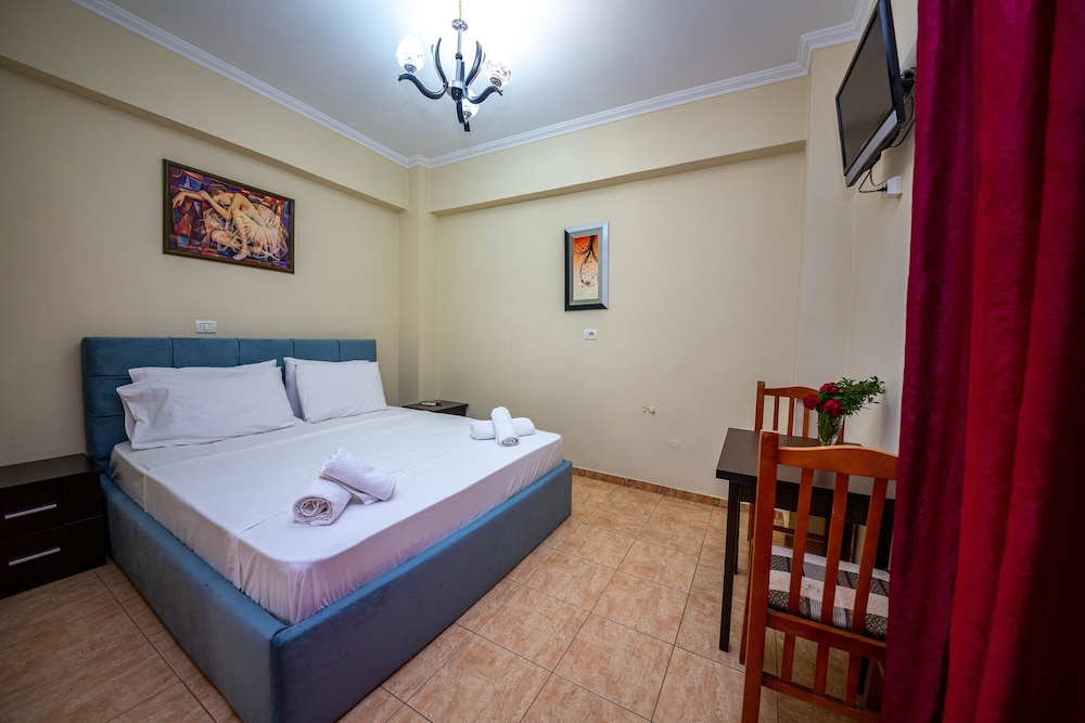 Hotel Primavera 27/50