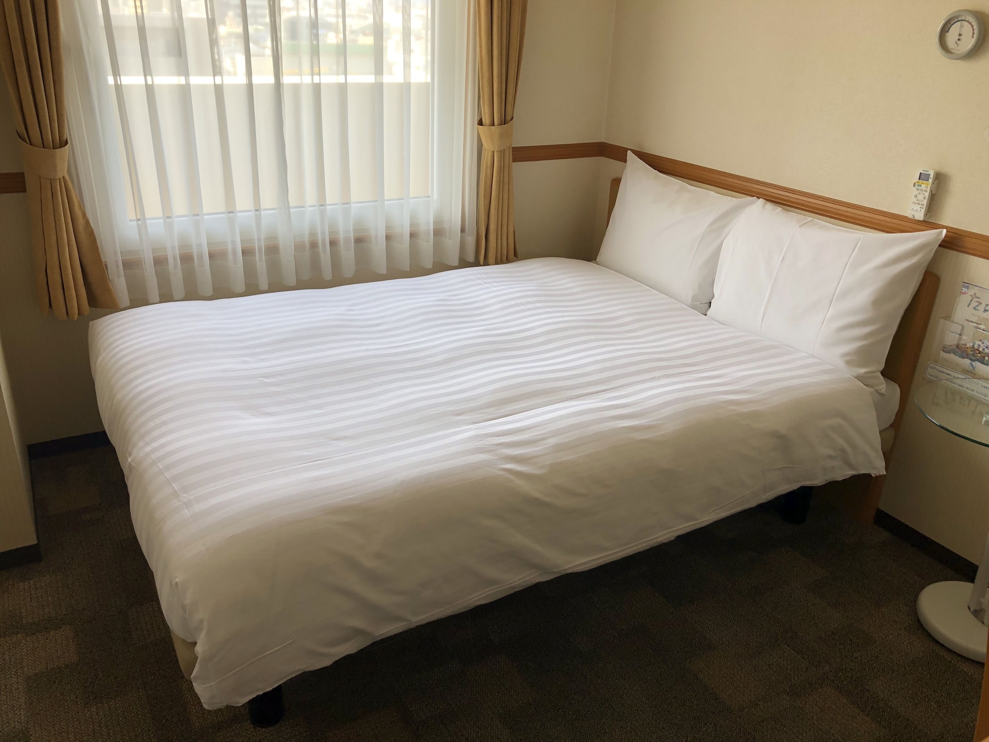 ECONOMY, DOUBLE BED