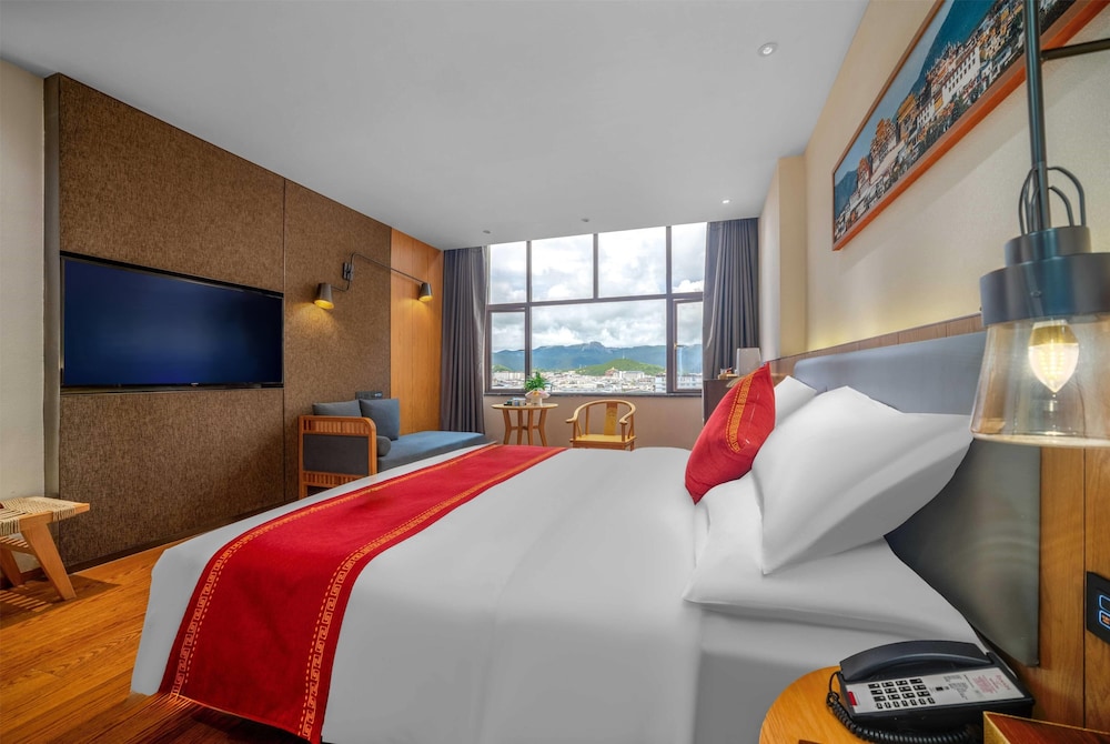Ramada by Wyndham Diqing 16/27