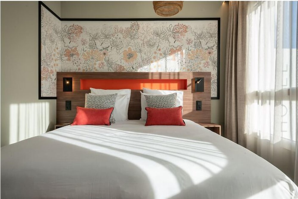 Mercure Acheres St Germain en Laye 13/50